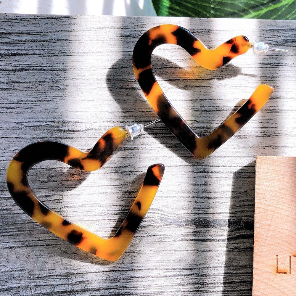 2 for20🧡Heart Leopard earrings geometric acrylic - Picture 3 of 6